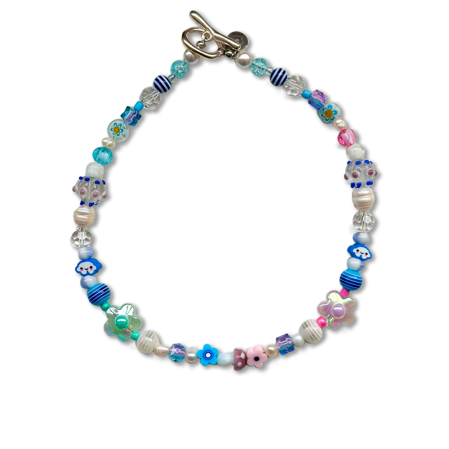 The Dorothy Necklace handmade pearl necklace is made with real freshwater pearls. It is kawaii, elegant. Front photo.