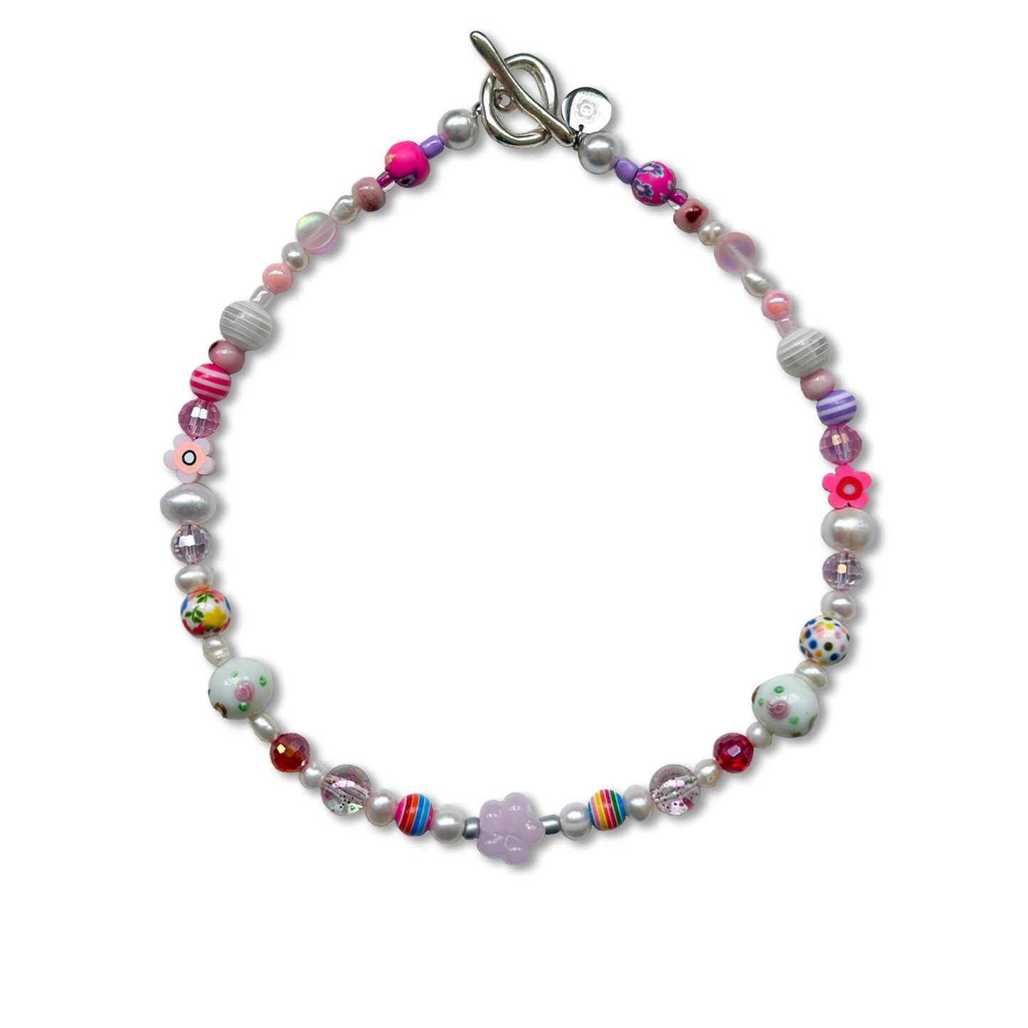 The Gloria handmade pearl necklace. Handmade necklace, handmade jewellery. Beaded necklace. PInk beads. Front photo.